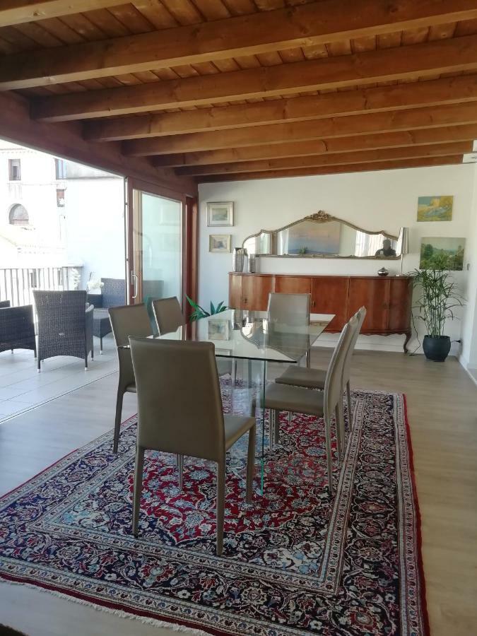 Ca Mocenigo Terrace * Venetië