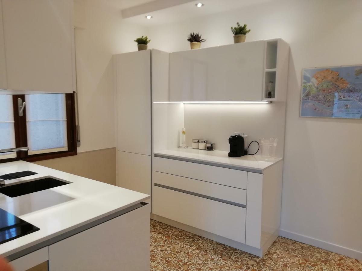 Cà Mocenigo Terrace * Venise